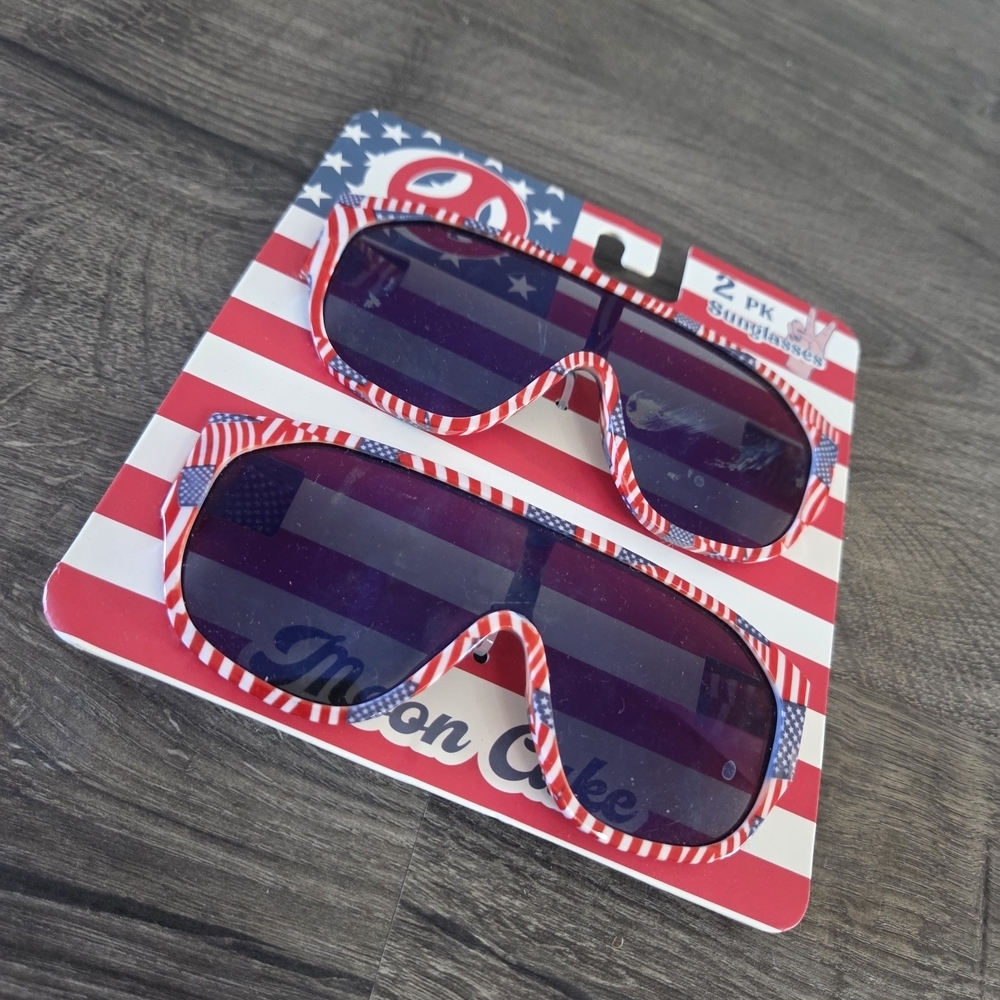 Moon Cake Unisex Patriotic Sunglasses NEW - Picture 1 of 5
